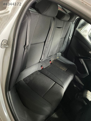 PEUGEOT 508 ARKA KOLTUKLAR KONUK OTO