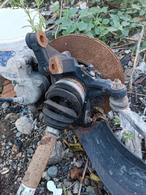 Clio 4 sağ sol ön taşıyıcı