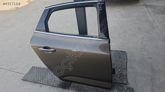 renault talisman 2016 çıkma sağ arka kapı (son fiyat)