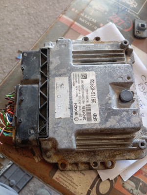 HYUNDAİ İ.20.BAYON MOTOR BEYNİ 39116-03098