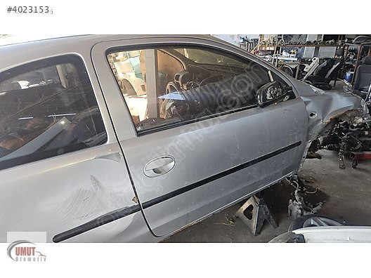 2005 model Opel Corsa van sağ ön kapı