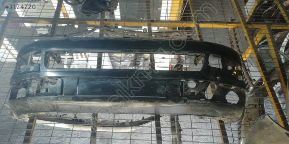 7E5807221 wolksvagen multivan T5 ön tampon çıkma