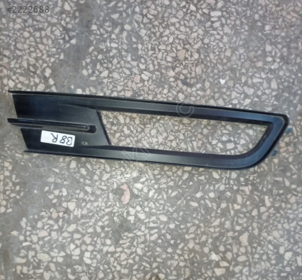 3G0853666A 15-19 PASSAT B8 ORJ ÇIKMA SAĞ TAMPON IZGARA SİSLİ
