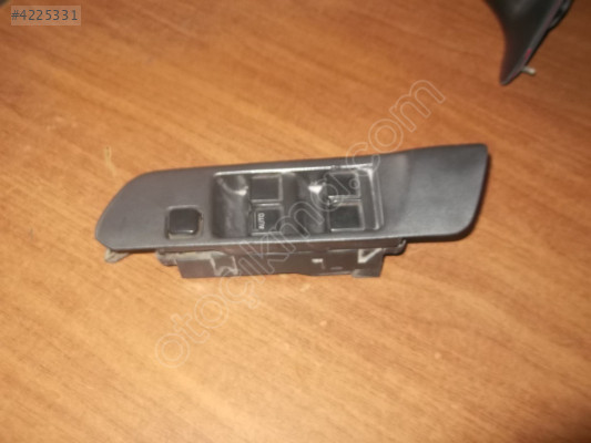 NİSSAN PRİMERA ÇIKMA 4 LÜ CAM DÜĞMESİ