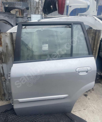 Mazda premacy sol arka kapı orijinal hatasız boyasız
