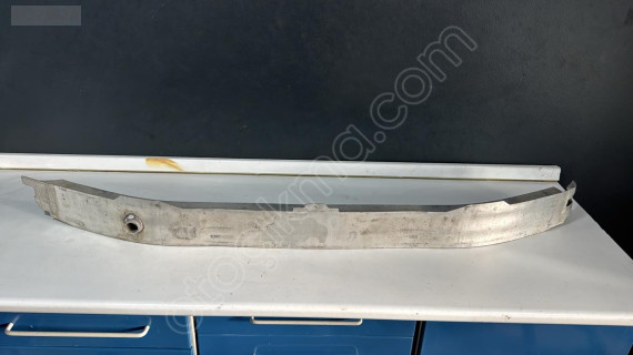 BMW 3 SERİ F30 F20 F32 F36 ÖN TAMPON DEMİRİ 51117255393