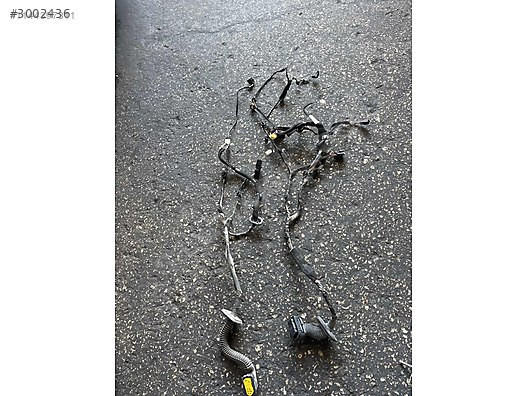 RENAULT CLIO 4 KAPI TESİSATI