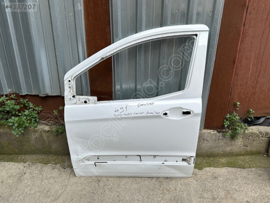 Ford Courier Panelvan sol ön kapı beyaz çıkma hasarlı