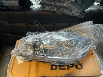 SİNCAR OTO'DAN TOYOTA AURİS 2010 2011 2012 SOL FAR SIFIR DEPO