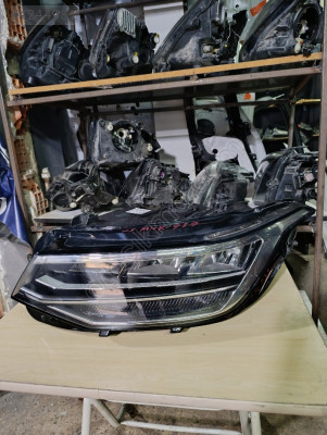 Volkswagen Tiguan sol far 2020-2023 orjinal çıkma parça