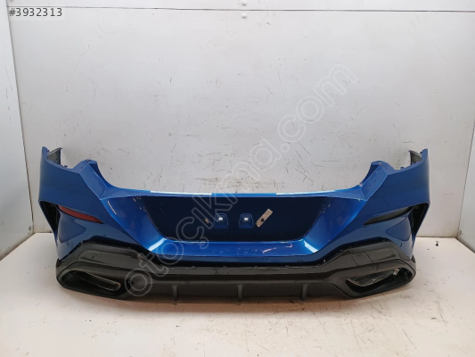 BMW 8 SERISI ÇIKMA ORJİNAL ARKA TAMPON