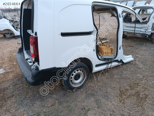 Peugeot partner Tepee long tavan arka