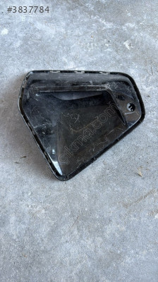 BMW G60 SİS KAPAĞI