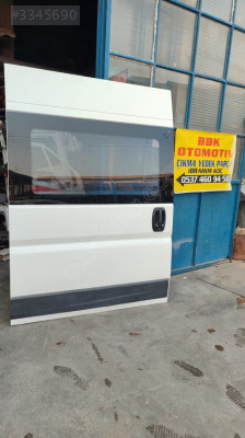 fiat ducato çıkma sağ sürgülü orta kapı