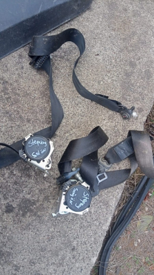 Dacia stepvay ön emniyet kemerleri
