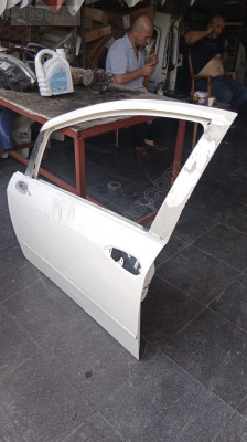 Fiat Linea sol ön kapı çıkma orjinal