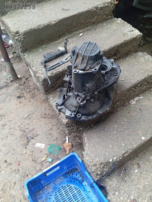 Kazalı uno 60 s den çıkma şanzıman revizyon görmemiştir