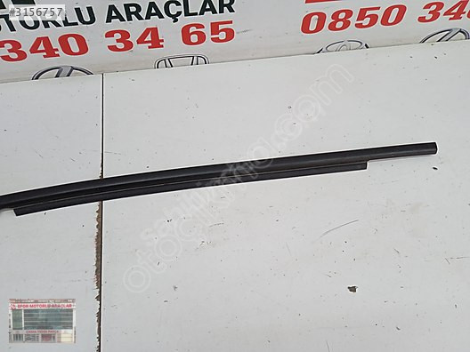 TOYOTA YARİS CORSS SIFIR SAĞ ARKA CAM SIYIRICI 2023