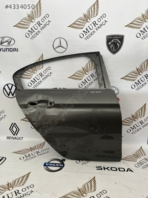 FİAT EGEA SAĞ ARKA KAPI ÇIKMA - 52161630 (2015 SONRASI)