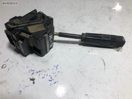 Renault 9-11 Orjinal Sinyal Kolu