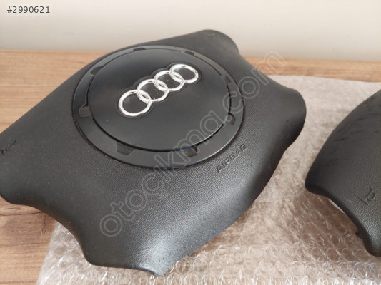 AUDİ A4/B5 DİREKSİYON AİRBAG 8L0880201H