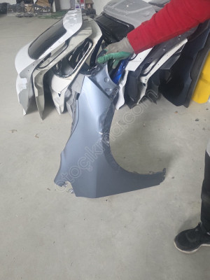 2019/2024 TOYOTA COROLLA GRİ SAĞ ÖN ÇAMURLUK ORJINAL