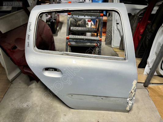 RENAULT CLİO SYMBOL SAĞ ARKA KAPI ORİJİNAL ÇIKMA 2000-2008