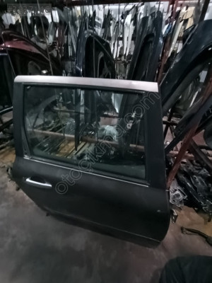 PEUGEOT 307 SW SAĞ ARKA KAPI ORJİNAL ÇIKMA PEJO STEYŞIN