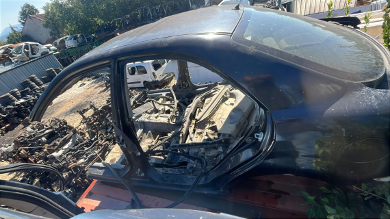 MAZDA 6 TAVAN ARKA ÇEVİK OTO ÇIKMA