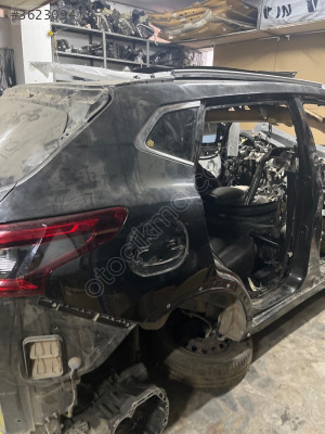Nissan Qashqai 2014-2021 sağ arka çamurluk