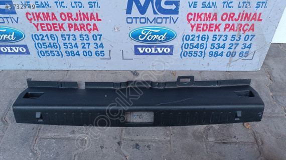 Volvo S60 arka bagaj kilit plastiği 31307102