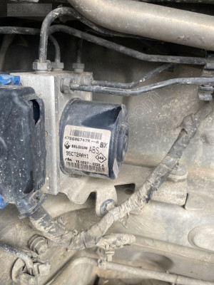 RENULT FLUENCE 1.5 DİZEL ABS BEYNİ ORJİNAL 476606747R