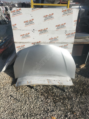 Toyota yaris çıkma motor kaputu 2013-2015