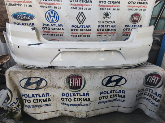 Volkswagen Passat B 8 arka tampon