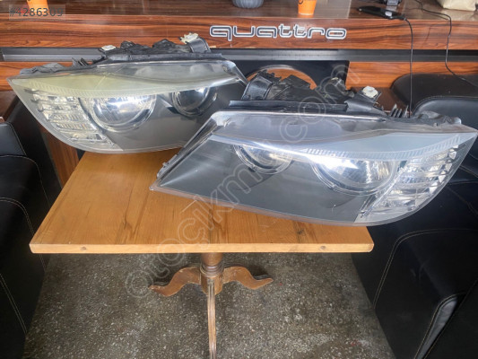 BMW E90 SAĞ SOL FAR ADET FİYATI 4500 TL