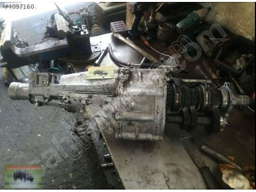 Mazda B2200 Pikap Çıkma Şanzıman