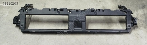 AUDI A4 PANJUR DESTEK BRAKETİ 2018 8W0807771
