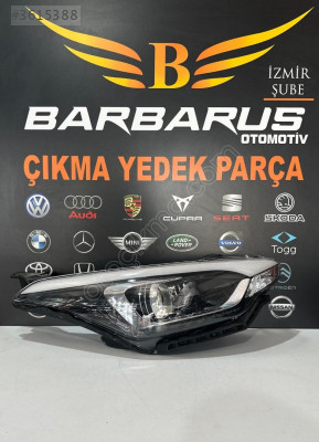 2017-19 Model Hyundai i20 Sağ Ön Far Parçası