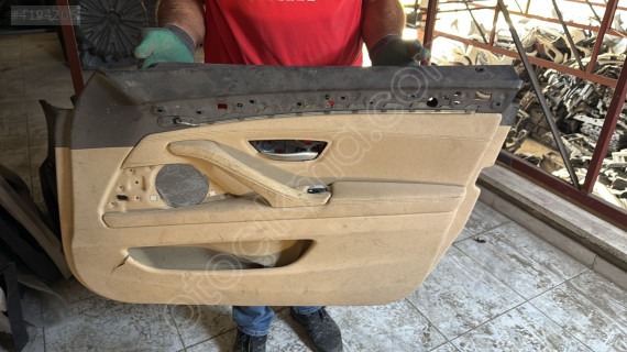 BMW 5 SERİSİ F10 ÇIKMA ORJİNAL SAĞ ÖN KAPI DÖŞEMESİ BDÇ