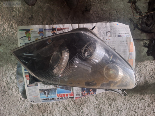Opel Astra H Sağ Ön Far