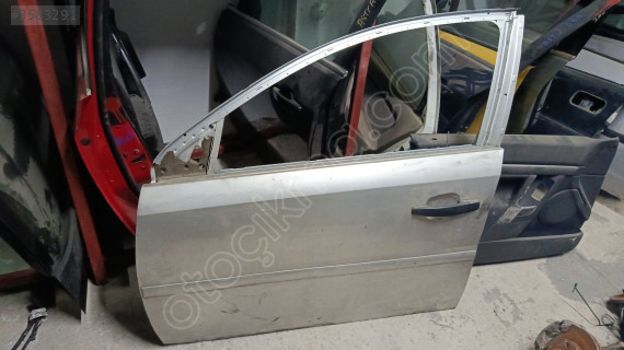 OPEL VECTRA C SOL ÖN KAPI ÇIKMA ORJİNAL HATASIZ