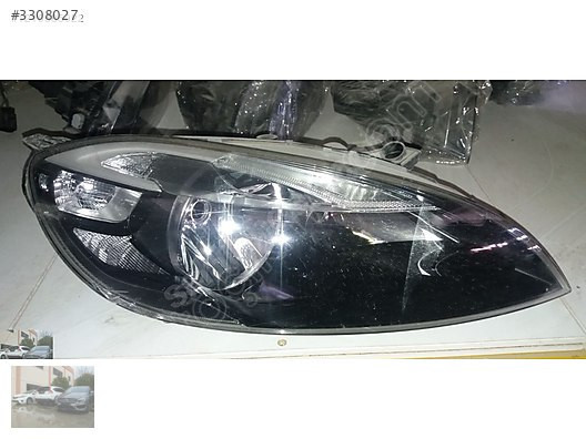2015 VOLVO V40 ORJİNAL SAĞ FAR ÜNALLAR OTO YEDEK PARÇADA