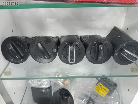 2010 POLO FAR AÇMA DÜĞMESİ