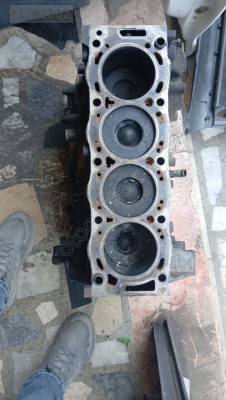 Ford mondeo 2.0 dizel yarım motor Euro 4