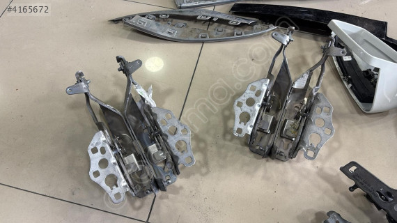 MERCEDES C SERİ W205 SAĞ-SOL KAPUT MENTEŞESİ 2058800828-0928