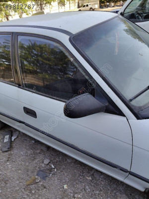 Opel Astra F Çıkma Sağ Ön Kapı - GM