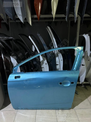 CLİO 5 SOL ÖN KAPI ORJİNAL ÇIKMA