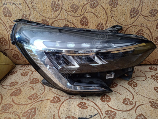 RENAULT CLİO 5 SAG FAR