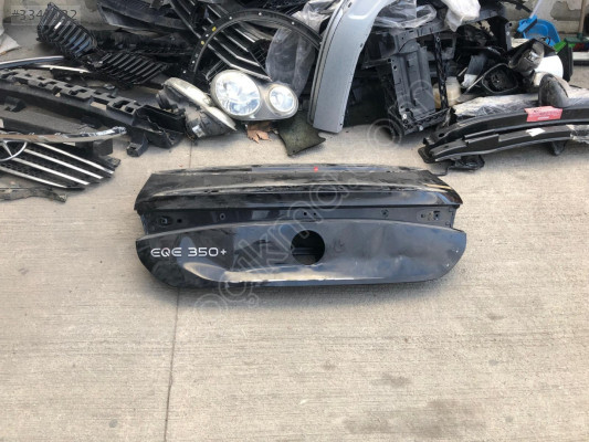 MERCEDES EQE 350+ AMG BAGAJ KAPAĞI