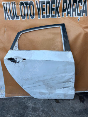 hyundai i30 sağ arka kapı